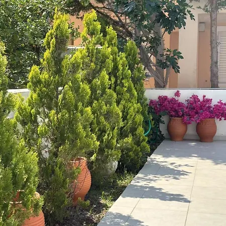Villa Cozy 4 Bedroom With Pool